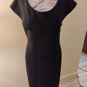 Jones New York Dress size 4 Black cocktail dress